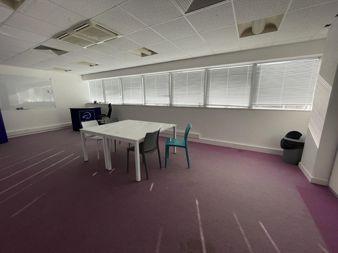 Bureau Rennes 391m² Location bureau Rennes Ille-et-Vilaine OLBUR2420463 3